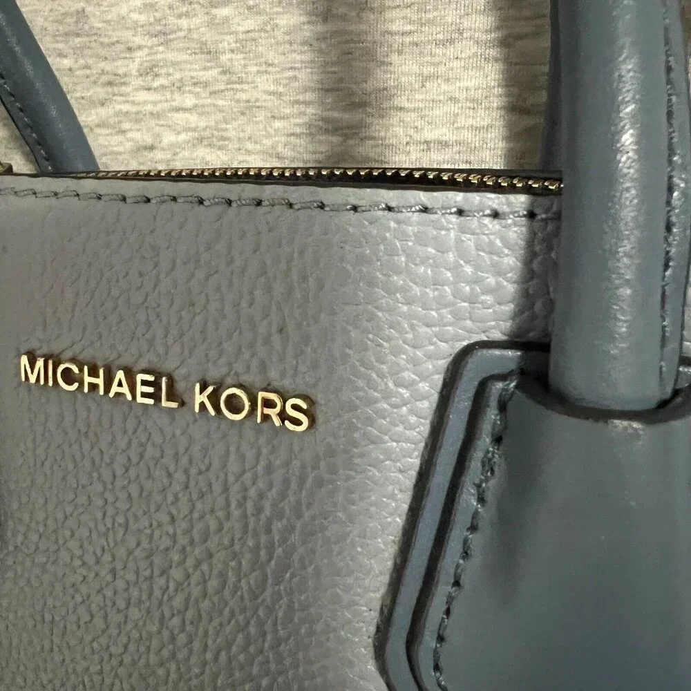 Michael Kors Mercer Satchel Bag‎ Top Handle Crossbody Pastel Blue Leather Charm